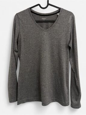 Reebok Women's Long Sleeve V-Neck athletic Top